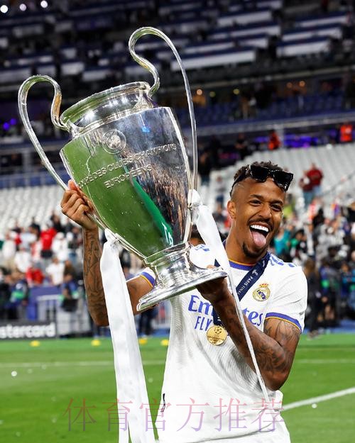 马卡:米利唐和皇马对复出充满信心 不考虑补强中卫